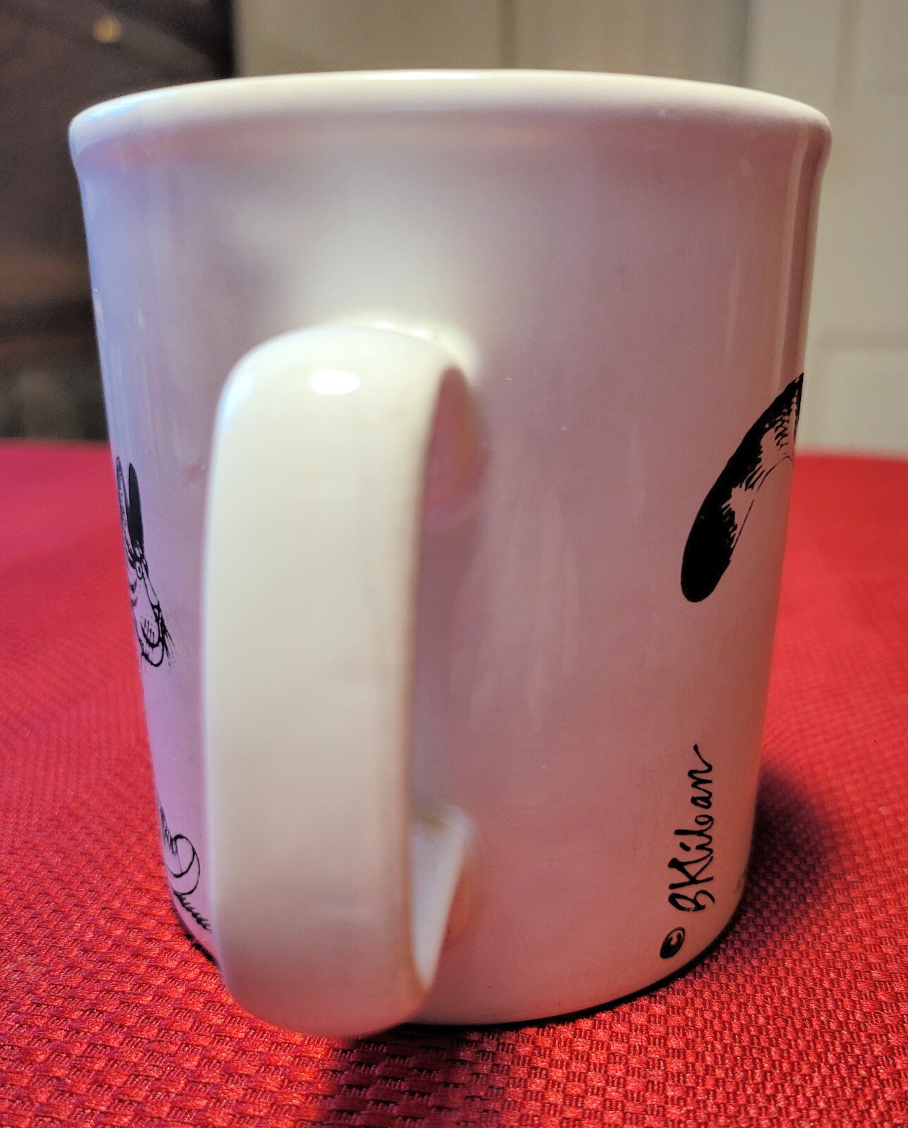 [READ] B Kliban WHITE SNEAKER CAT England MUG [VISIBLE Exterior & Interior Wear]