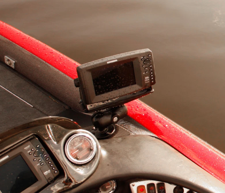 Soporte RAM-D-111U-C para Garmin, Humminbird, Lowrance, Raymarine 15 lb y menos Foto 4 de 4