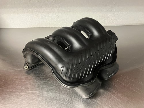 2000-2004 Porsche Boxster 2.7 3.2 v6 air intake manifold housing 996110045 OEM - Picture 4 of 12