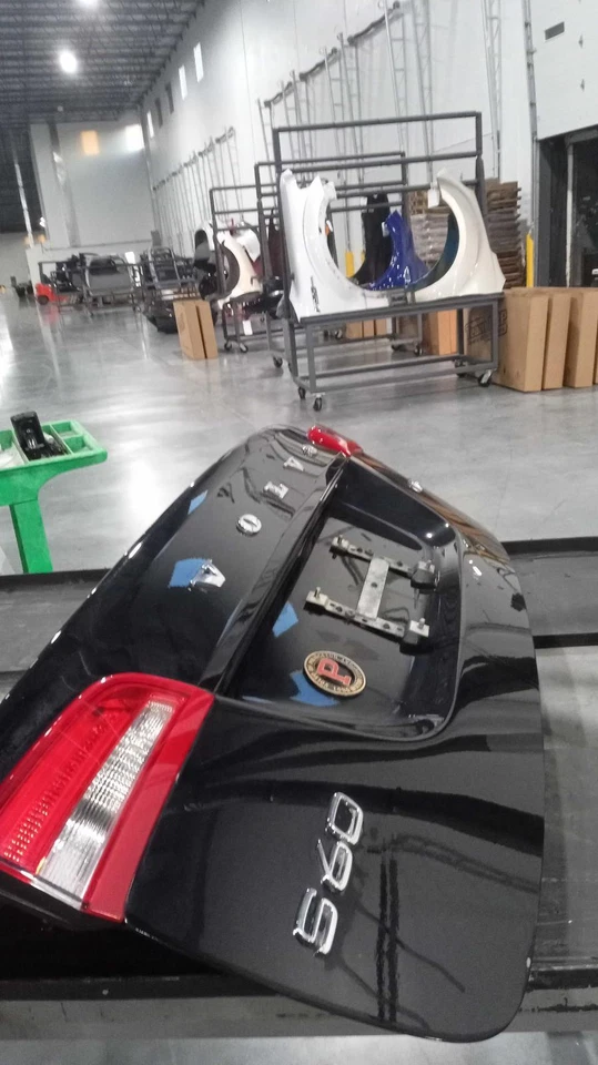 Volvo S60 2015 negro OEM cubierta tapa maletero 313955825 118 k millas Foto 2 de 4