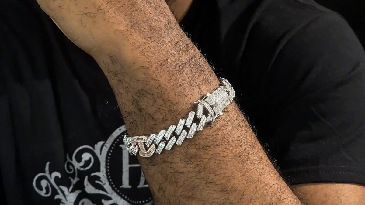s-l1200.png
