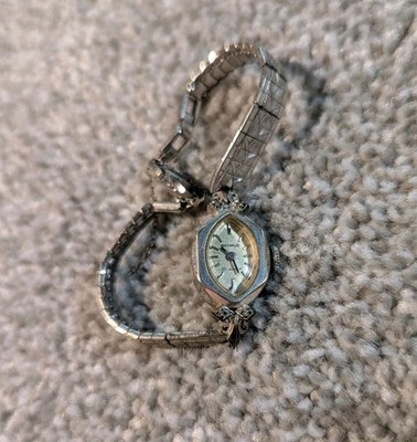 Woman’s Vintage Benrus  21 jewel Swiss watch. 14Kt Vintage Benrus 21 Jewels Ladies Watch with 10k Gold Kreisler  main image 4