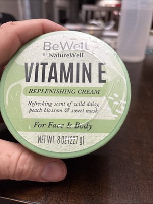 Be Well By Nature Well Vitamin E Replenishing Cream Daisy Peach Musk Face Body