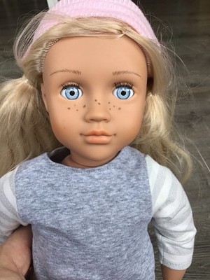 Our Generation 18'' Doll beautiful realistic blonde Meagan w/bright blue eyes 