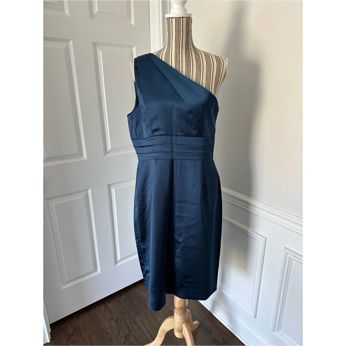 j crew navy bridesmaid dress J. Blue Dresses for sale Bridesmaid Dress Women 4 Sequin_Prom_Dress Elegantly crafted from soft Color:M-Cabernet