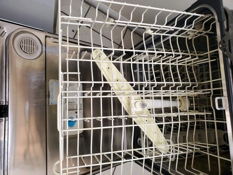 Kitchen Aid KUDG25SHWH1 totalmente operativo Foto 3 de 4