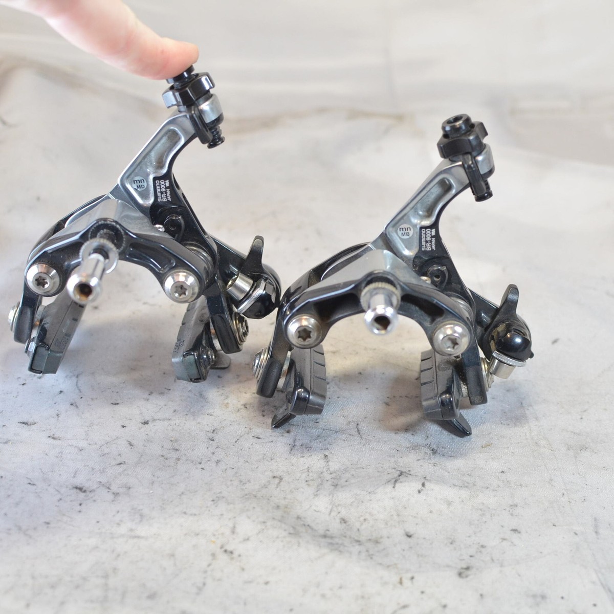 SHIMANO BR-9000前後セット　DURA-ACE SHIMANO 「シマノ」 DURA-ACE BR-9000 ブレーキセット / 有明