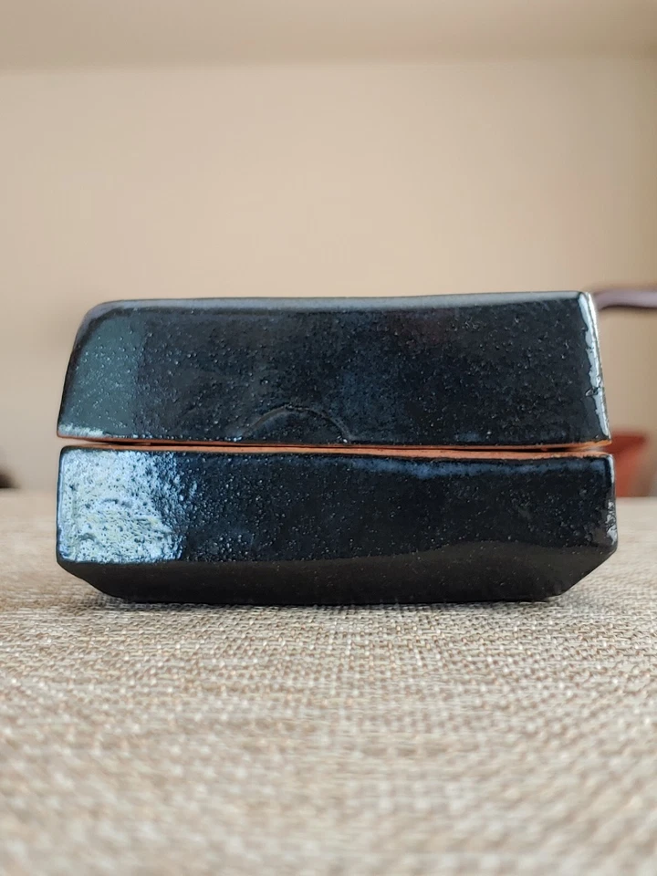 野坂和左 江月窑 文房 印泥盒 Estuche con tapa de almohadilla de tinta de porcelana de cerámica esmaltada negra azul japonés Foto 3 de 4