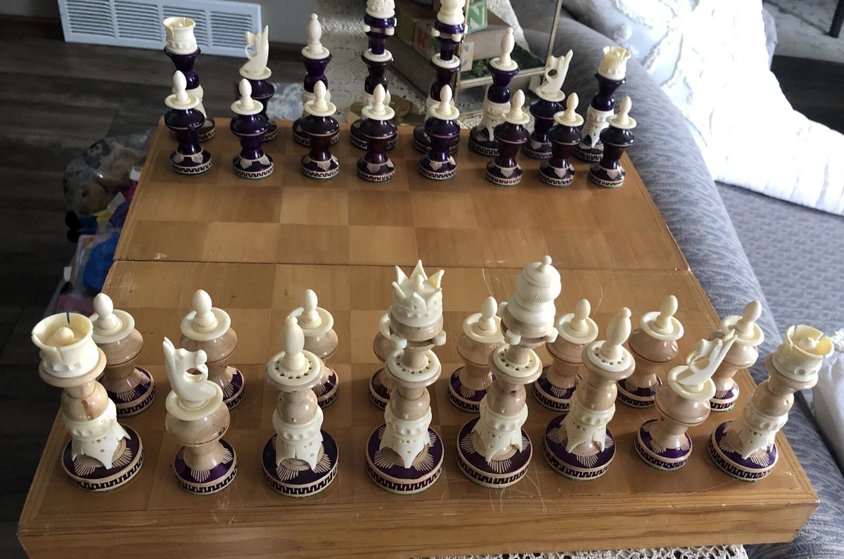 Queen of PAWNS