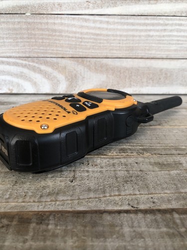 Motorola Talkabout MT351R Yellow Weatherproof 2-Way Radio - No Battery - Picture 4 of 7