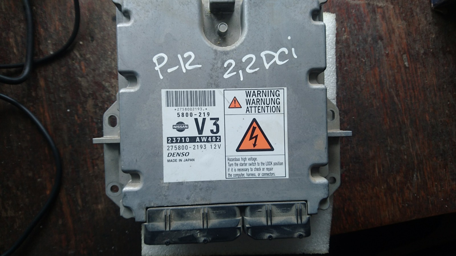 Nissan Primera 2,2dci P12 Engine Computer 23710aw402