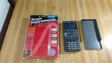 Texas Instruments TI-82 Graphing Calculator,1997,package,manual,READ!