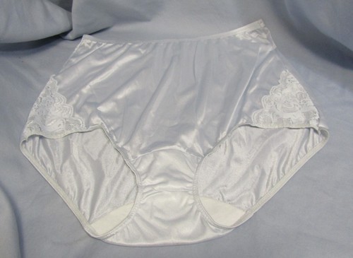Shadowline 100% Shiny Nylon and Lace Brief Panty 2pr NWOT Size 7 Silver and Red - Picture 9 of 13