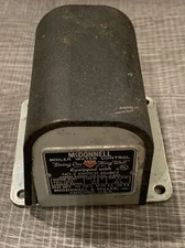 McDonnell No. 2 Switch, Model 2 Boiler Water Control Switch 5 Amps 115/230VAC
