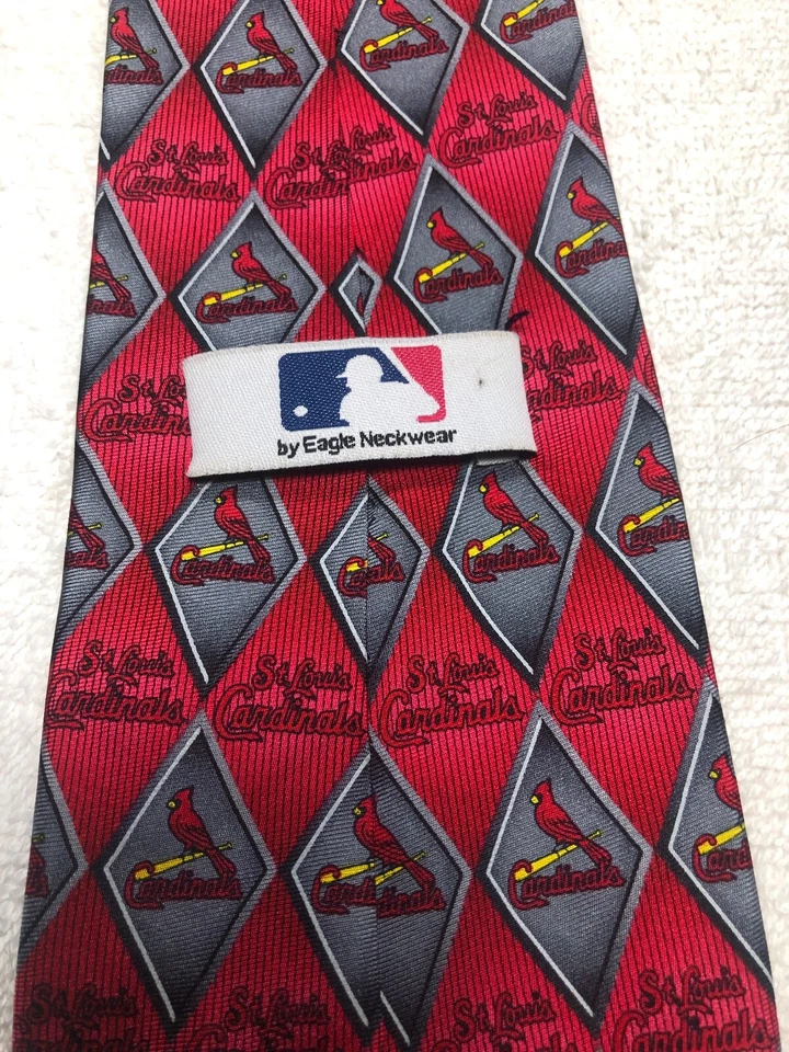EAGLE HOMBRE CORBATA ST LOUIS CARDINALS ROJO Y GRIS 4 X 58 NUEVO SIN ETIQUETAS Foto 4 de 4