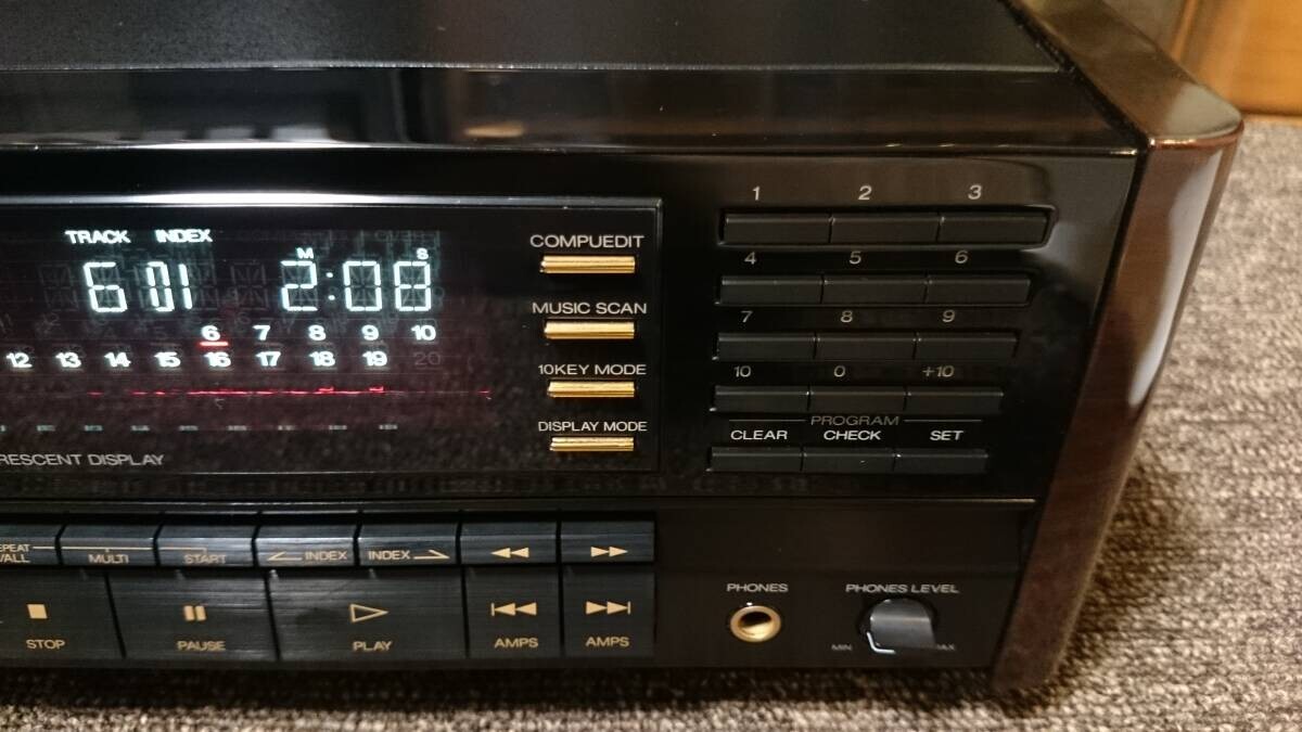 Sansui CD-α717D Extra CD Player Rare Maintenance Working Sansui CD-α717D Extra CD Player Rare Maintenance Working
