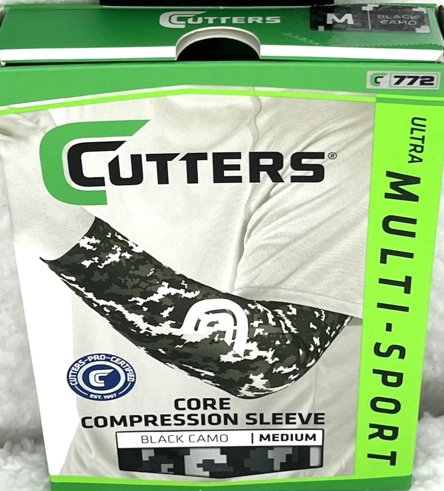 Cutters 772 Core Compression Arm Sleeve SZ Medium Ultra Multi-Sport Black Camo - Image 3 of 4