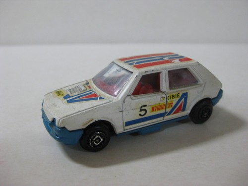 GUISVAL SEAT RITMO PUBLICIDAD PIRELLI-BIC-ESCALA 1/64