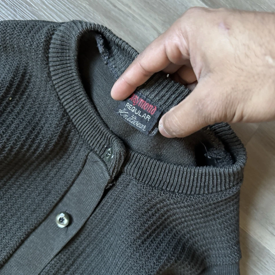 Suéter con botones vintage de los años 1920/30 Raymond's prendas de punto para hombre PEQUEÑO/MD Foto 3 de 3