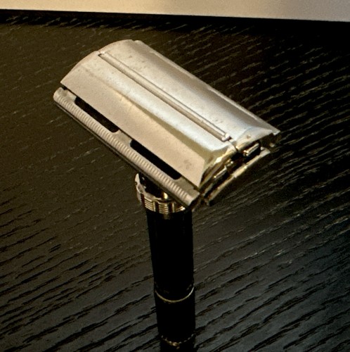 Vintage Gillette Super 84 Adjustable Safety Razor/1975 V2