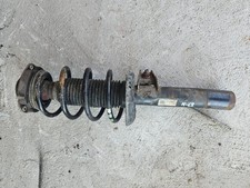 Audi Q3 8U 2016 Stoßdämpfer vorne 5N0413031AS Diesel 110kW OIV828