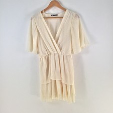 Zara dress womens size M aus 10 fit flare cream short sleeve Vneck 127867