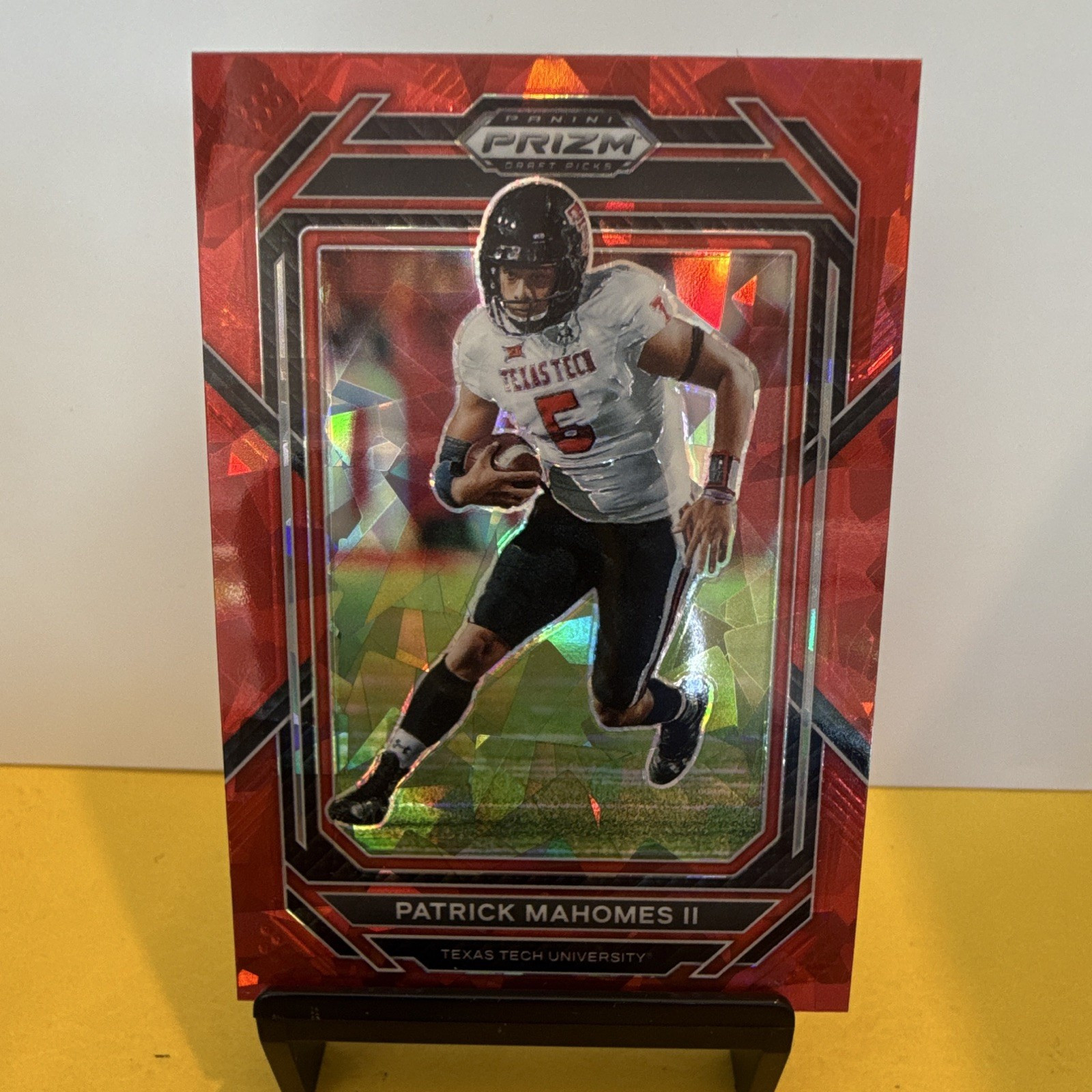 Prizm Draft Picks 2023 Patrick Mahomes II #81 Red Ice Texas Tech Football