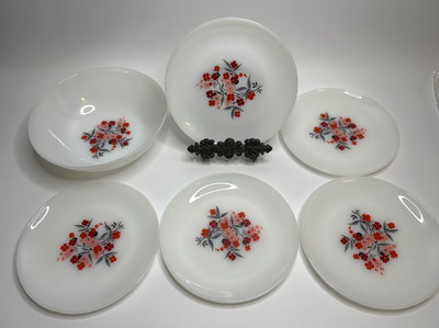 Vtg FireKing Ware-5 -7''plates 1 bowl Primrose MilkGlass pattern red&pink flowers