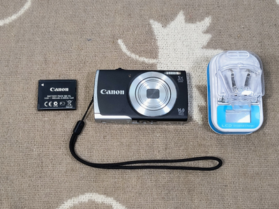 Canon PowerShot A2500 16.0MP Digital Camera - Black Fully Wokring
