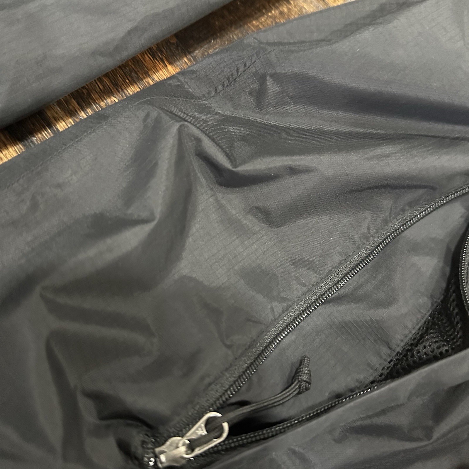 North Face DryVent Rain Jacket Mens Medium Full Zip Windbreaker Mesh Lined thumbnail 6