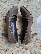 Vintage Liz Claiborne Brown Suede Pump Woman s Size 9 heel, Y2K Career Shoes