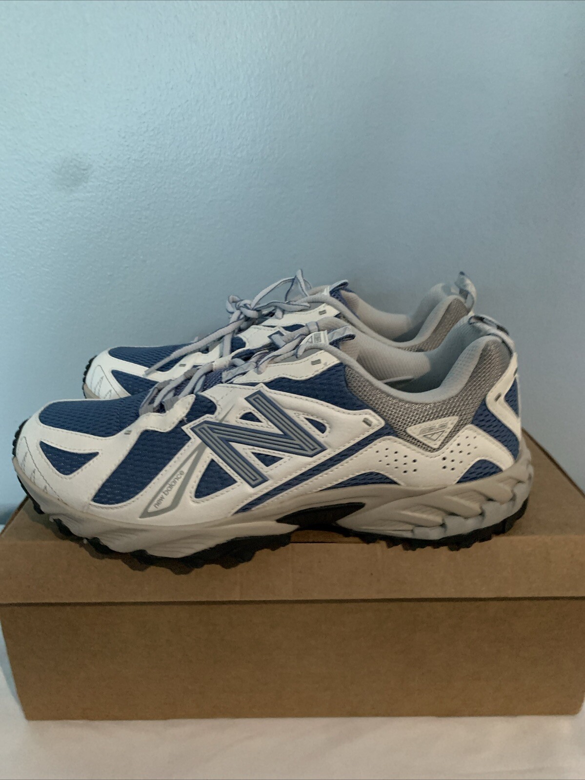 New Balance 610 V1  Blue White, Men Casual Shoes ML610TAJ. Size 9 D