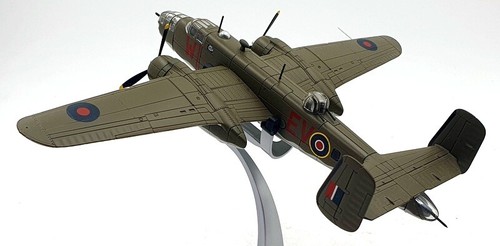 Corgi 1/72 Scale Diecast AA35309 - B-25 Mitchell II 180 SQDN RAF Europe 1943 - Picture 2 of 6