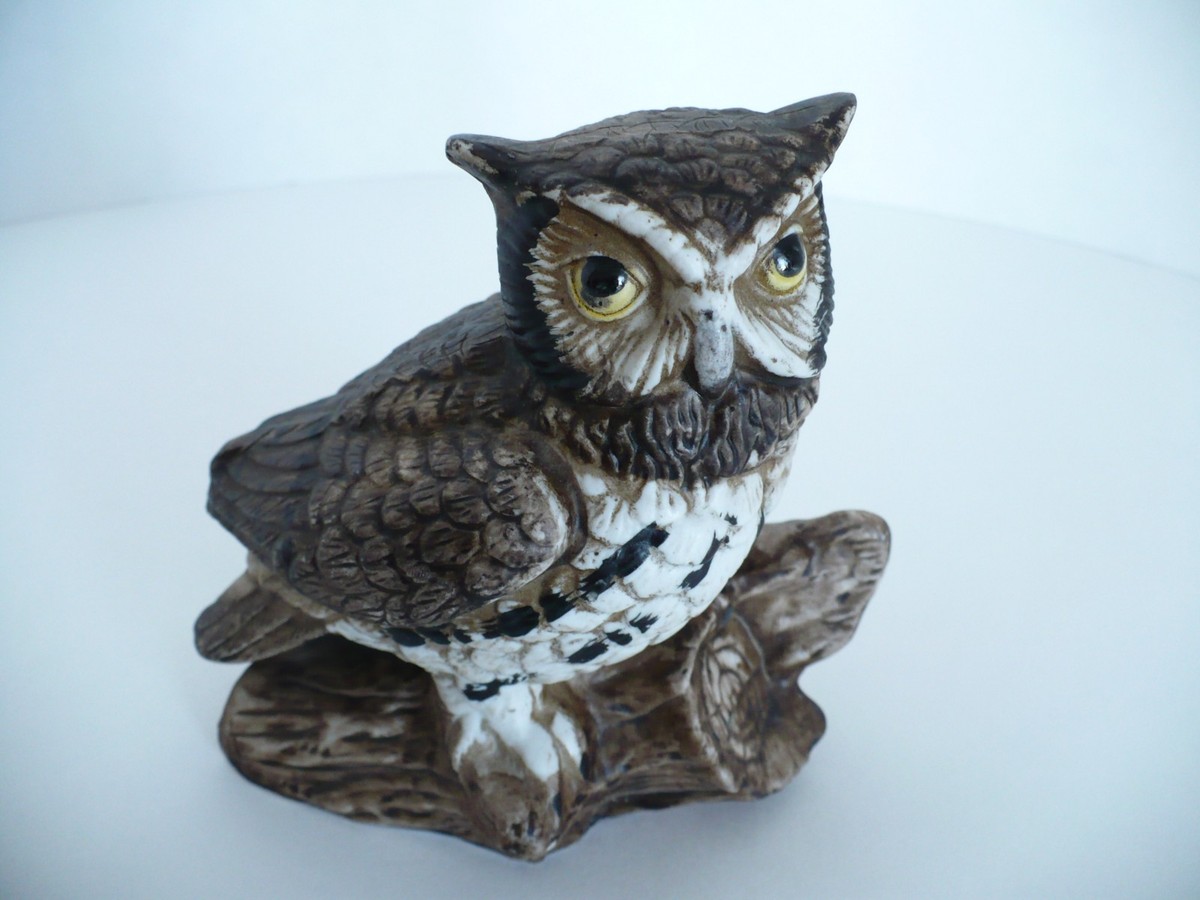 Vintage Homco Porcelain 5" T Brown Wood Owl On Log Tree Branch.