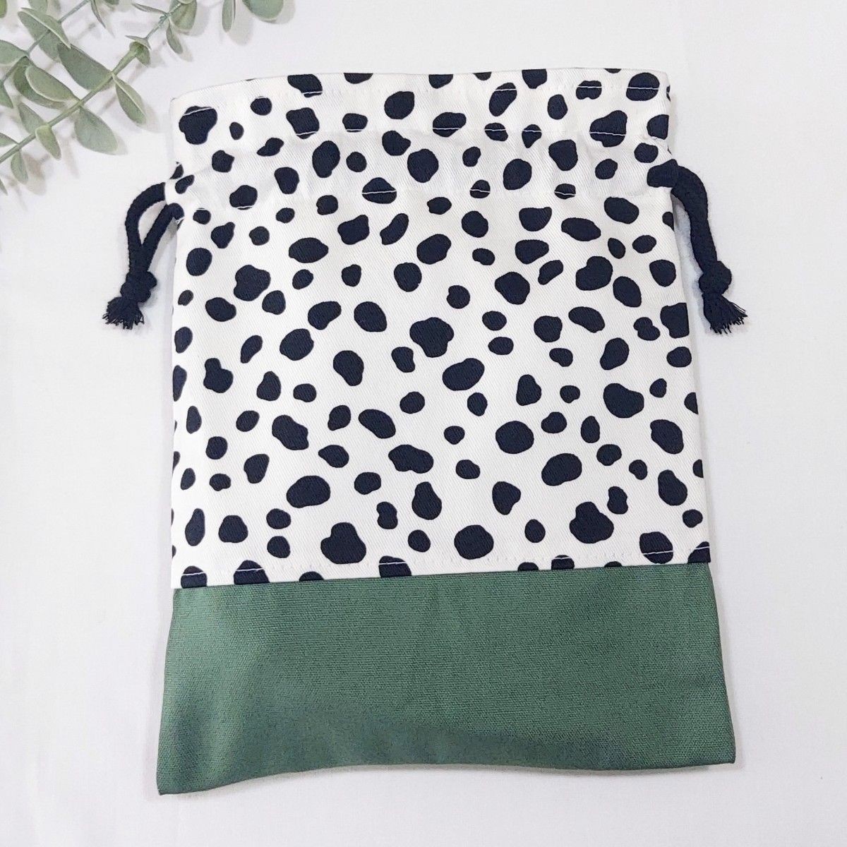 Dalmatian pattern drawstring bag drawstring acces… - image 4