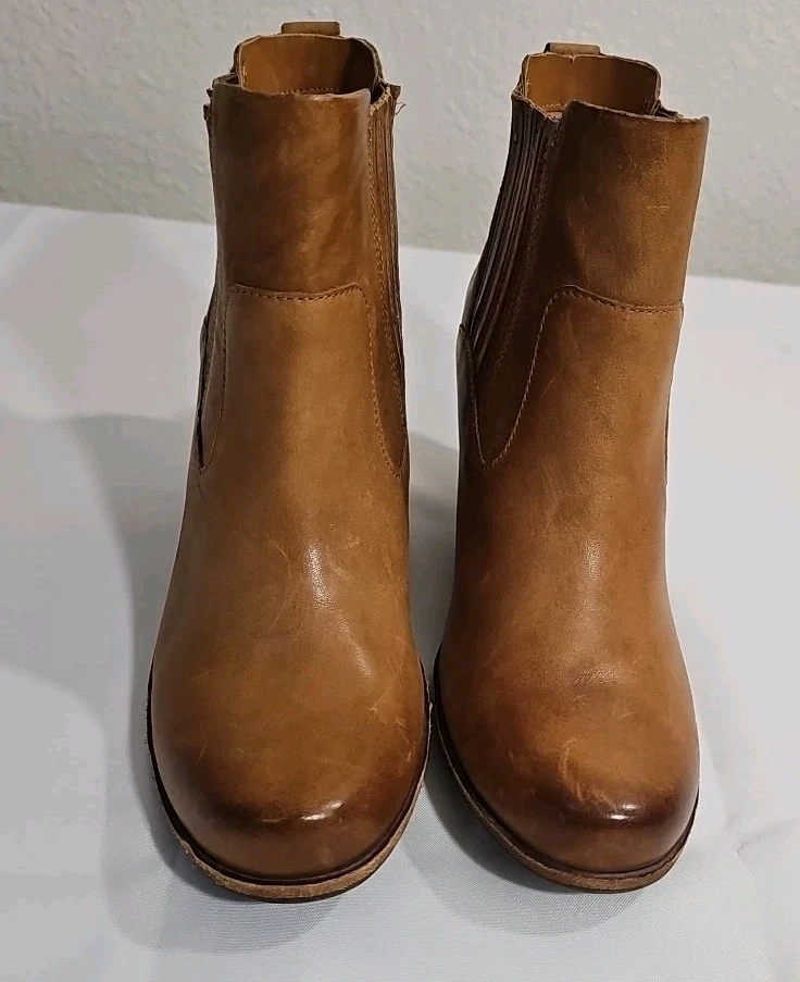 KORK-EASE Mujer EE. UU. Talla 8 Verdelet Cuero Cuña Botines Usados en Excelente Condición Foto 3 de 4