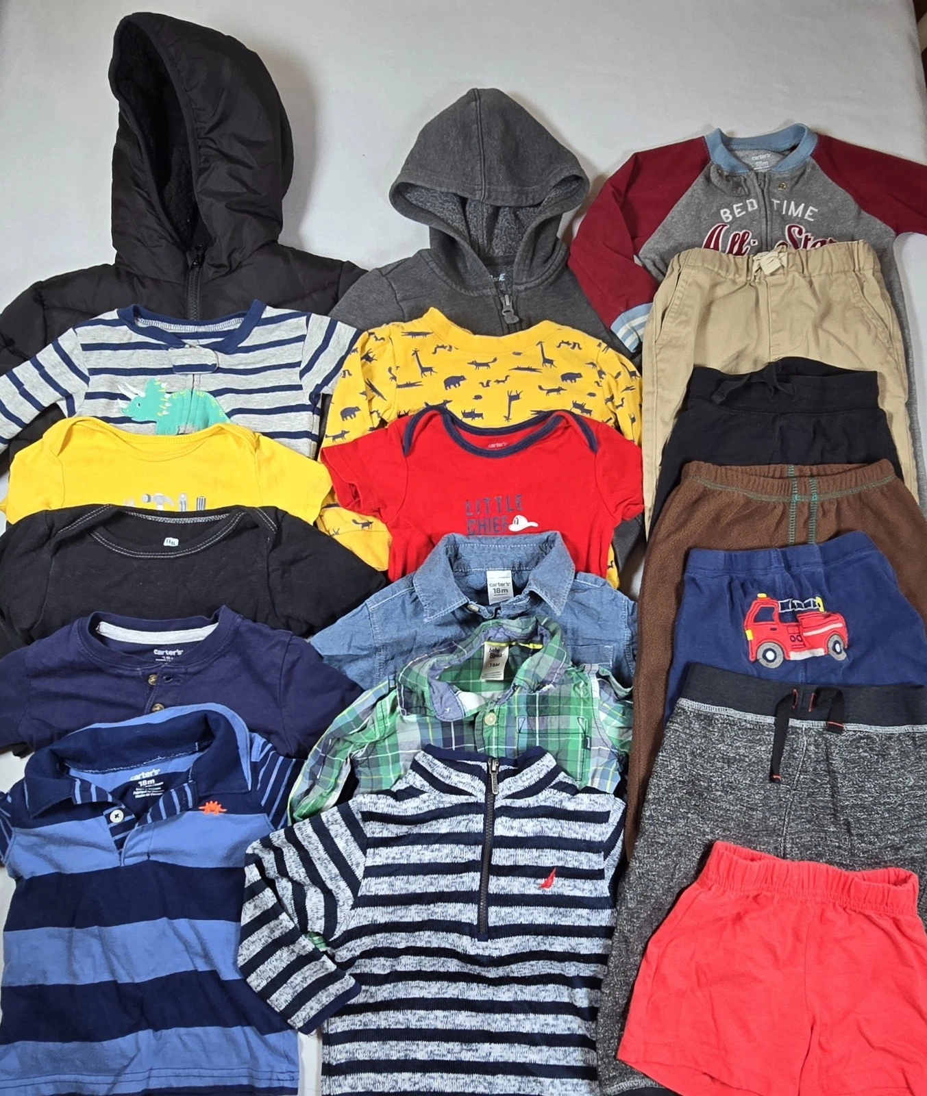 19 Lot Bundle Baby Boy Clothes Shorts Tee Shirts Pants Hoodie: 18M 18 Months