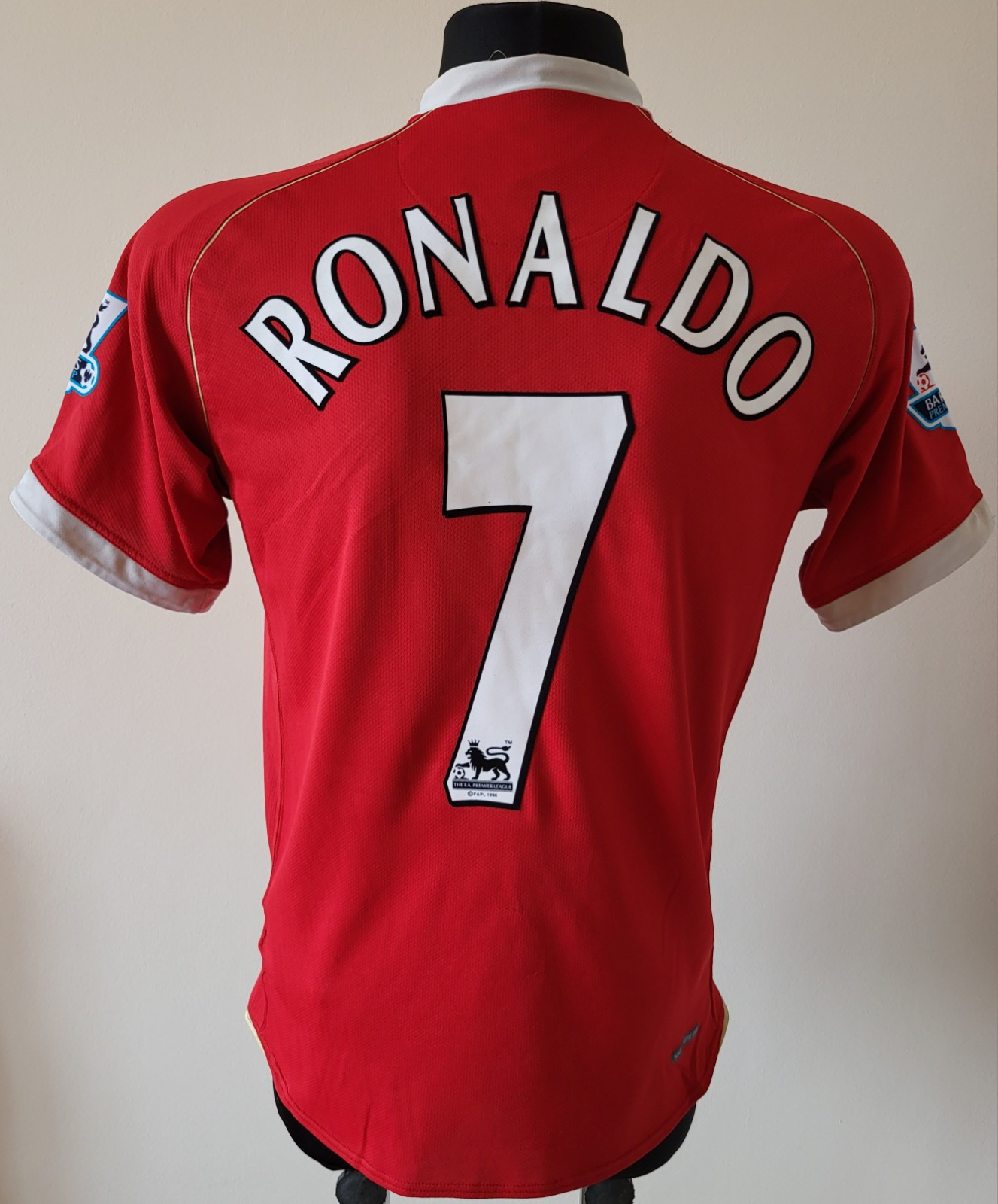 Manchester United 2006 - 2007 Home football Nike shirt #7 Ronaldo size M Adult