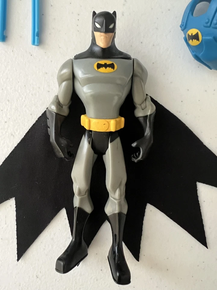 🦇The Batman Triple Shot Batman 2004 Action Figures and Bane action figure lot - Image 2 of 4