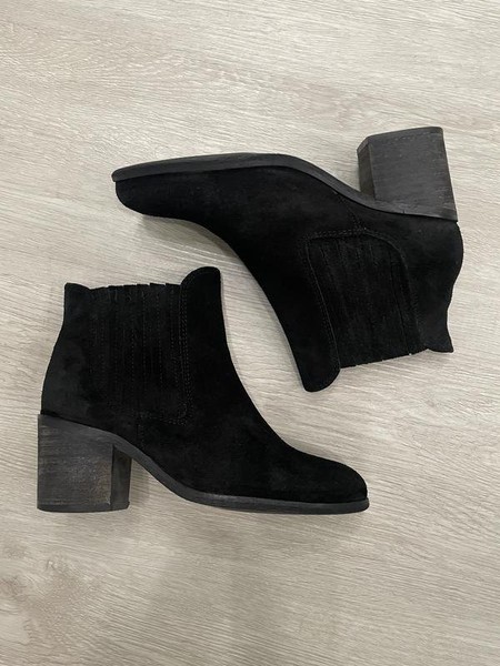 Women Ganni Boots Black Suede 37.5