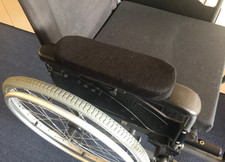 Satz Armlehnenpolster f&uuml;r Rollstuhl