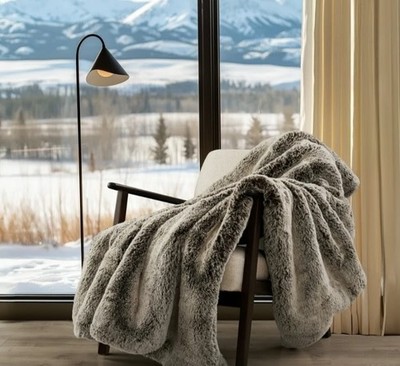 EverGrace Luxury Mink Faux Fur Throw, 50x60, NWT.