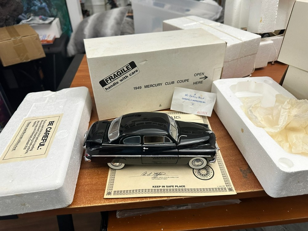 1949 Mercury Club Coupe Black 1:24 Diecast by Danbury Mint with Box & Title
