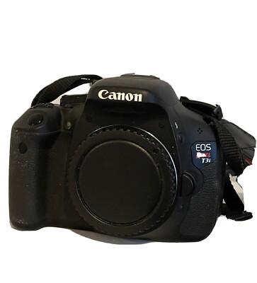 Canon EOS 600D 18.0MP Digital SLR Camera - Black (Kit w/ EF-S 18-55mm IS II...