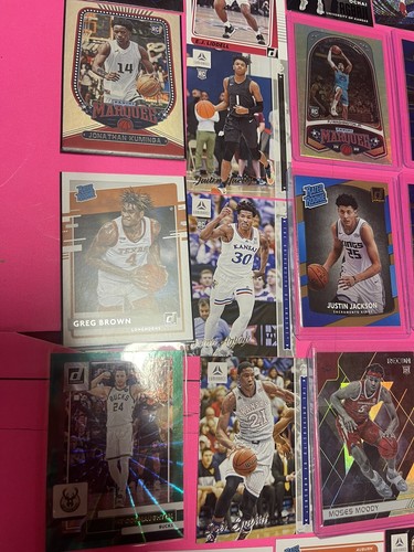(55) NBA Basketball Card Lot ! Very Cheap ! All Rookies /Inserts / Patch - Picture 12 of 17