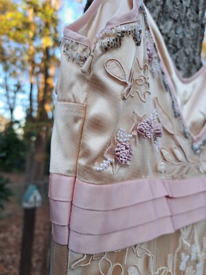 sue wong pink beaded dress Vintage Y2K Sue Wong Plum Purple Silk Beaded Floral Midi Dress main image 0