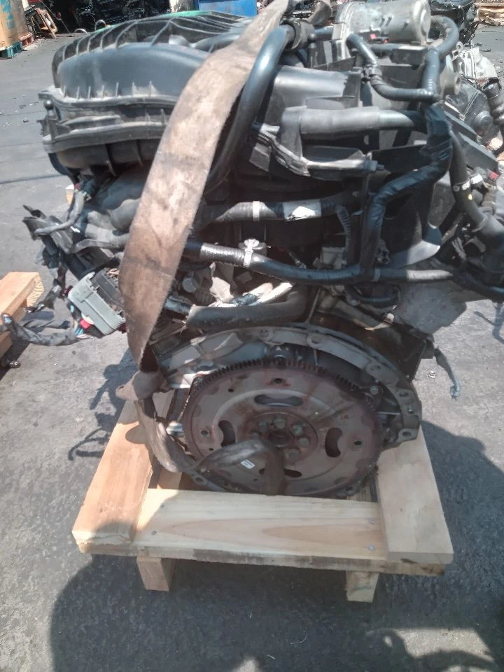 Used Engine Complete Assembly fits: 2015 Dodge Caravan 3.6L 6 cylinder VIN G 8th - Изображение 4 из 4