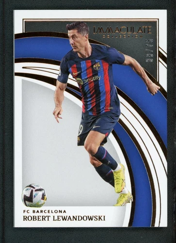 2022-23 Panini Immaculate Collection Robert Lewandowski #75