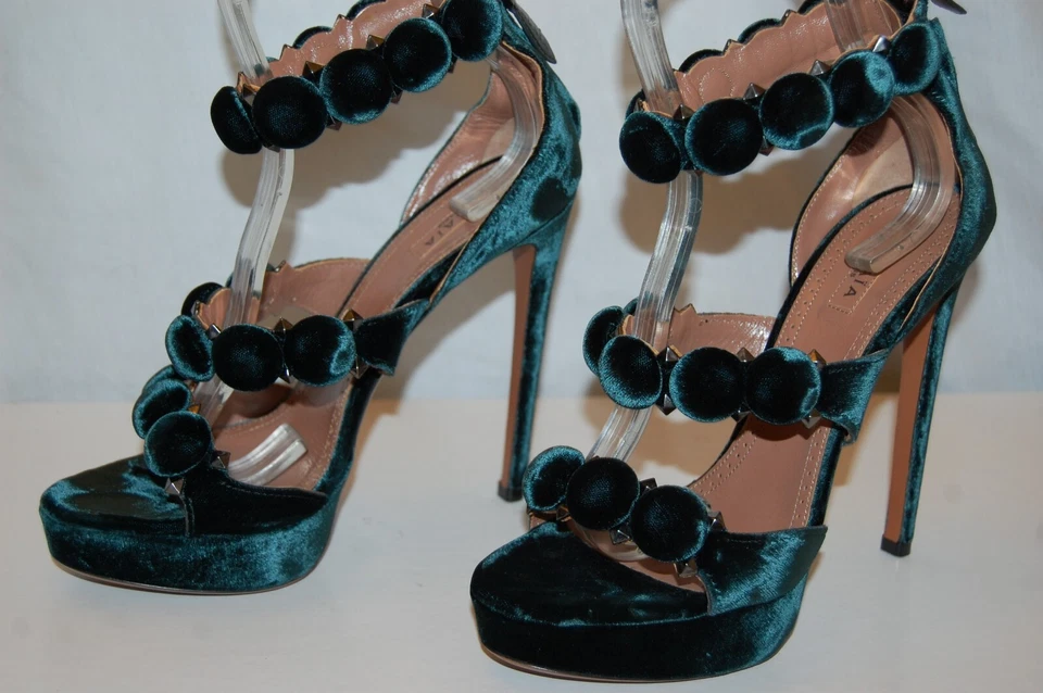 37.5/7.5❤️$1800 ALAIA Bombe SANDÁLIAS PLATAFORMA SALTO ALTO COURO VELUDO VERDE - Imagem 3 de 4