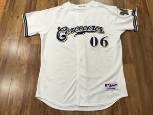 cerveceros jersey